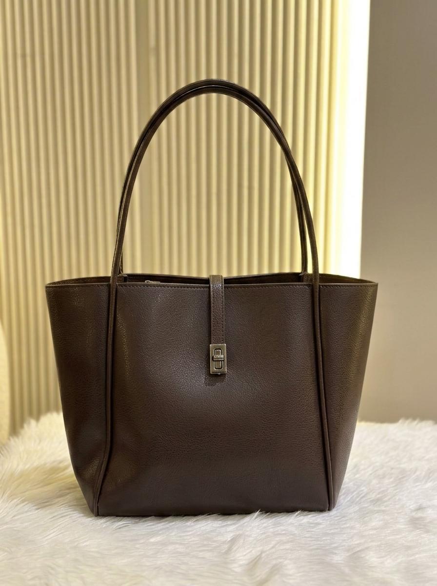 Vinora Tote- Chocolate brown